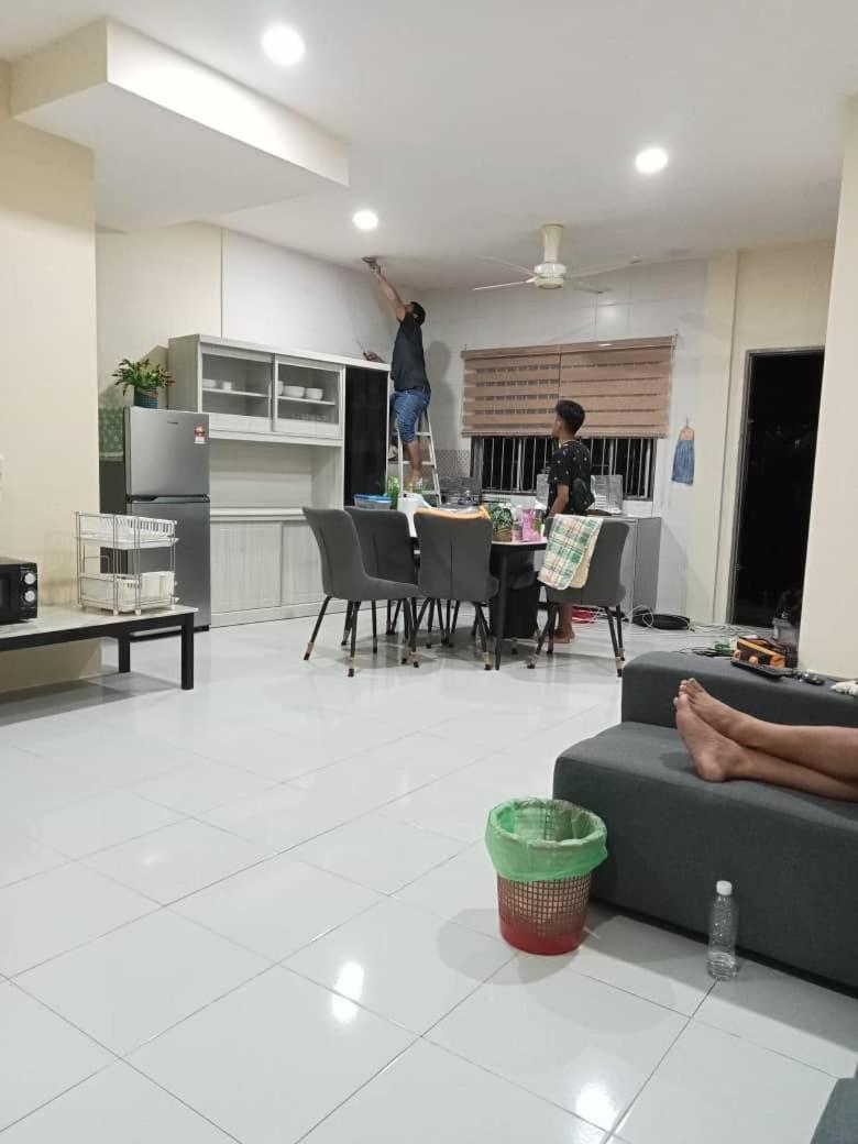 Belian Sibujaya Holiday home
